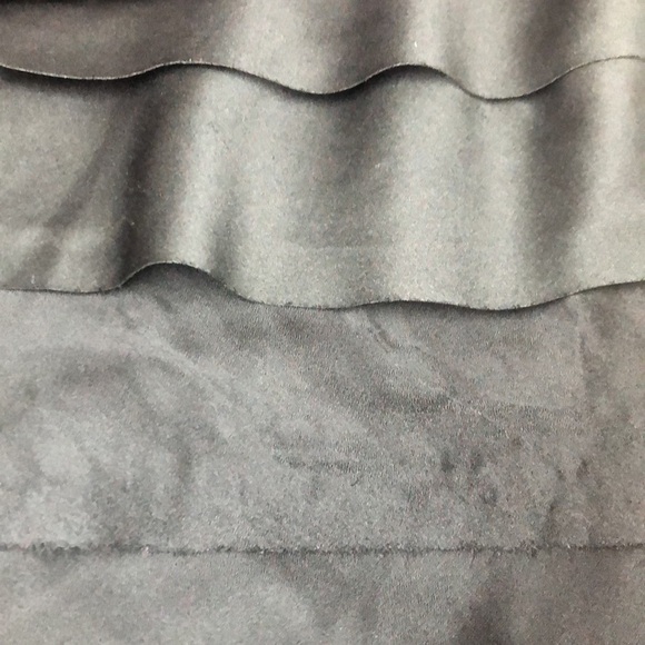 NY&C Black Ruffle Tank | XS - Picture 5 of 6